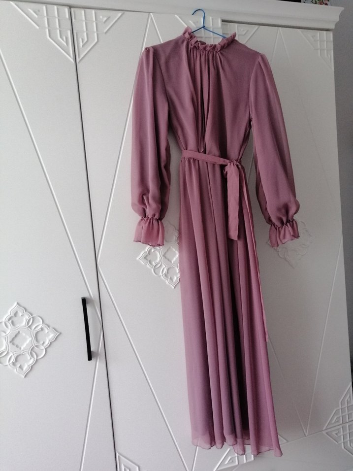 Pudra Renkli Uzun Kollu Pilili Kadın Elbise - Görsel 3