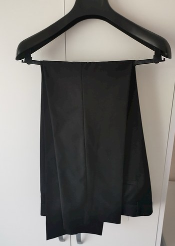 Gri Düğmeli Erkek Takım Elbise - Görsel 3