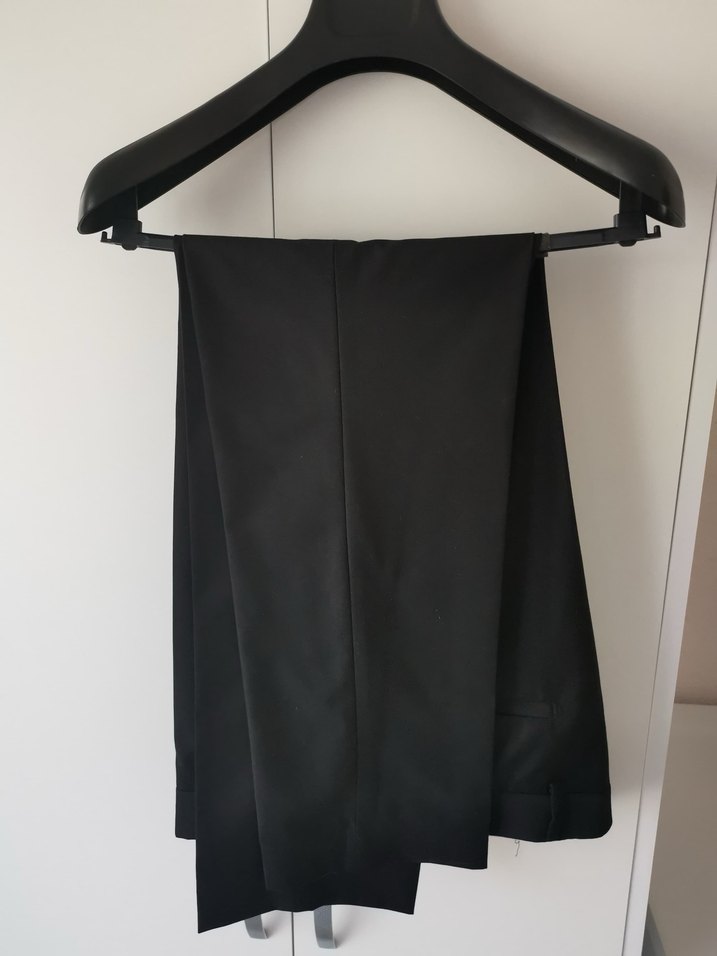 Gri Düğmeli Erkek Takım Elbise - Görsel 3