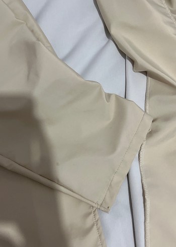 Bej Midi Düğmeli Kadın Yağmurluk - Görsel 4