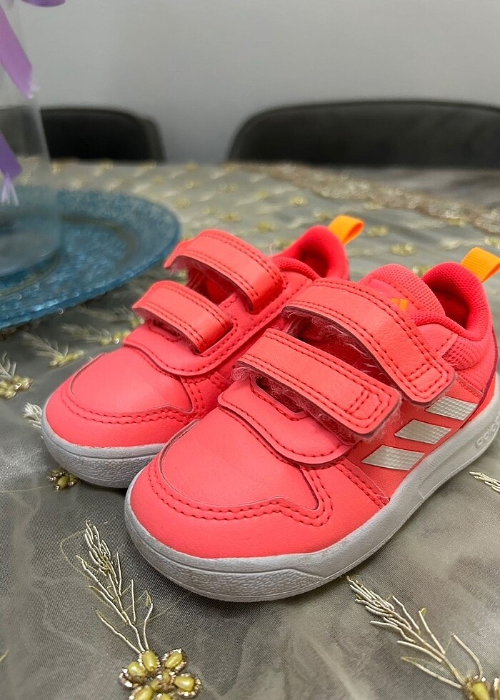 21 numara Adidas ayakkabı - Görsel 3