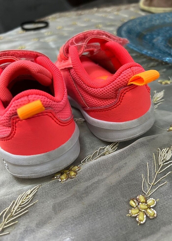 21 numara Adidas ayakkabı - Görsel 2