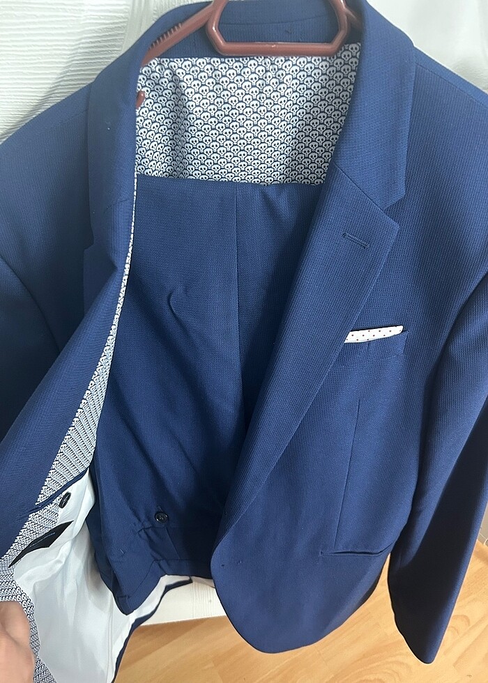 Lacivert takım elbise - Görsel 3