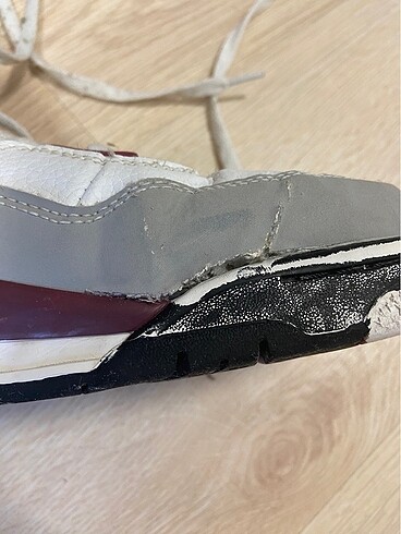 44 Beden Hasarlı Nike AirJordan Retro 4