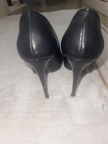 Diğer Stiletto