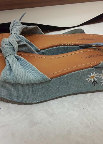 American Eagle Amerikan eagle Nakışlı Mavi Kadın Dolgu Topuk Sandalet