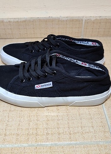 38 Beden siyah Renk Superga ayakkabı