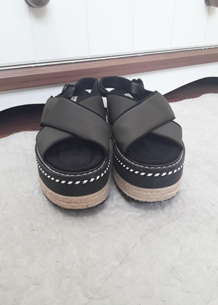Zara kadın platform - Görsel 3