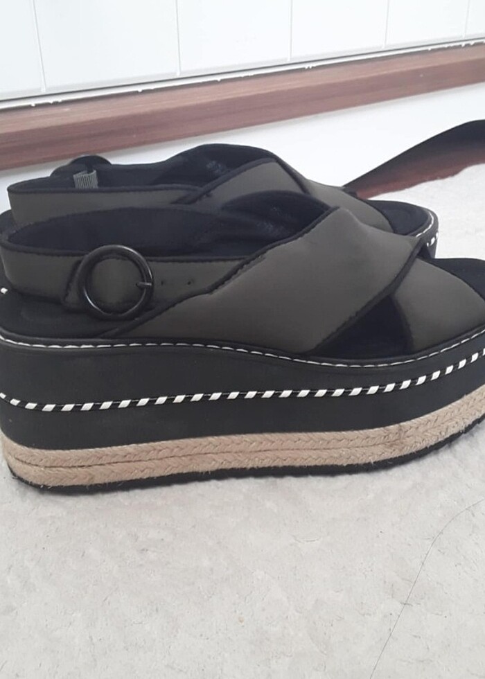 Zara kadın platform - Görsel 4
