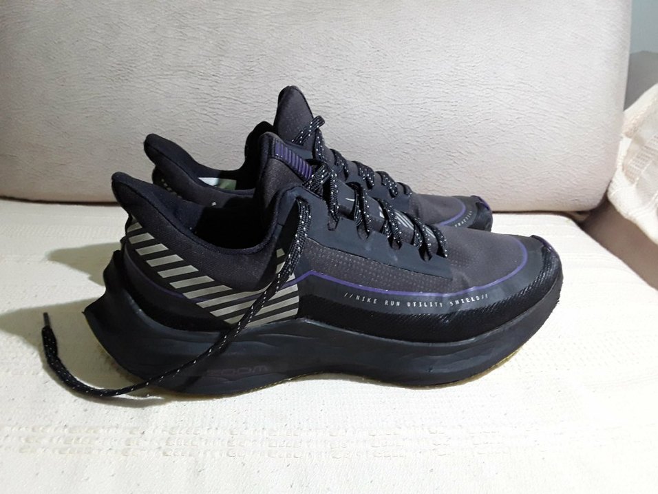 Nike zoom winflo 6 Shield kadın siyah koşu ayakkabısı - Görsel 2