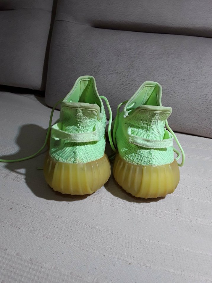 Adidas Yeezy boost 350v2 spor ayakkabı - Görsel 3