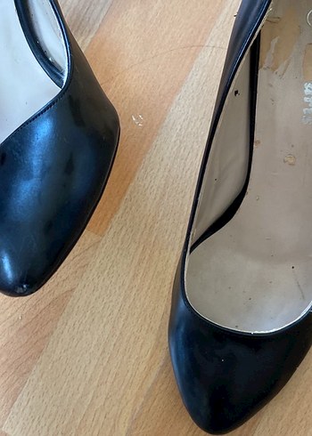 Parlak Siyah Tokalı Stiletto - Görsel 3