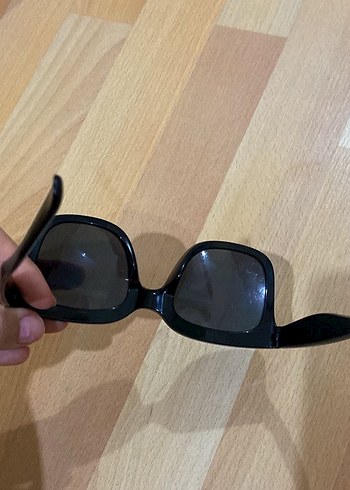 Parlak Siyah Gotik Kadın Güneş Gözlüğü - Görsel 2