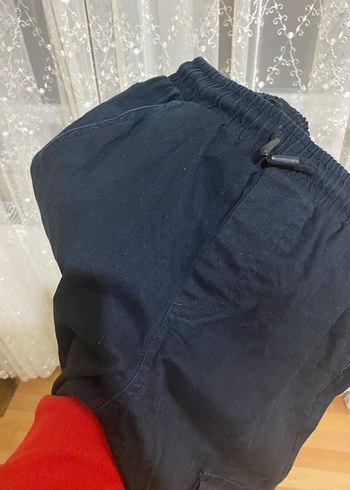 Siyah Kemerli Rahat Kesim Erkek Pantolon - Görsel 2