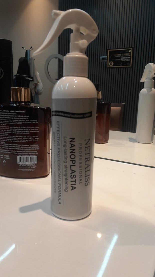 Netraliss Nanoplastia Profesyonel Saç Düzleştirici Sprey - Görsel 2