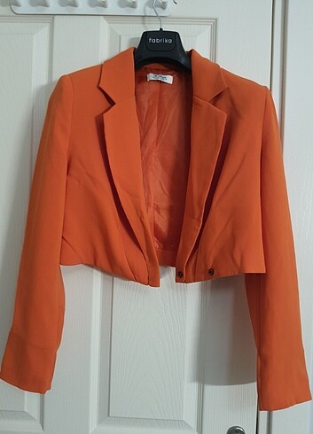 Trendyol & Milla Turuncu Crop Blazer Ceket