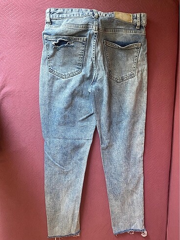 36 Beden Bayan Jean Bershka