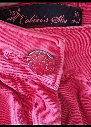 36 Beden Colins pembe kısa düşük bel şort