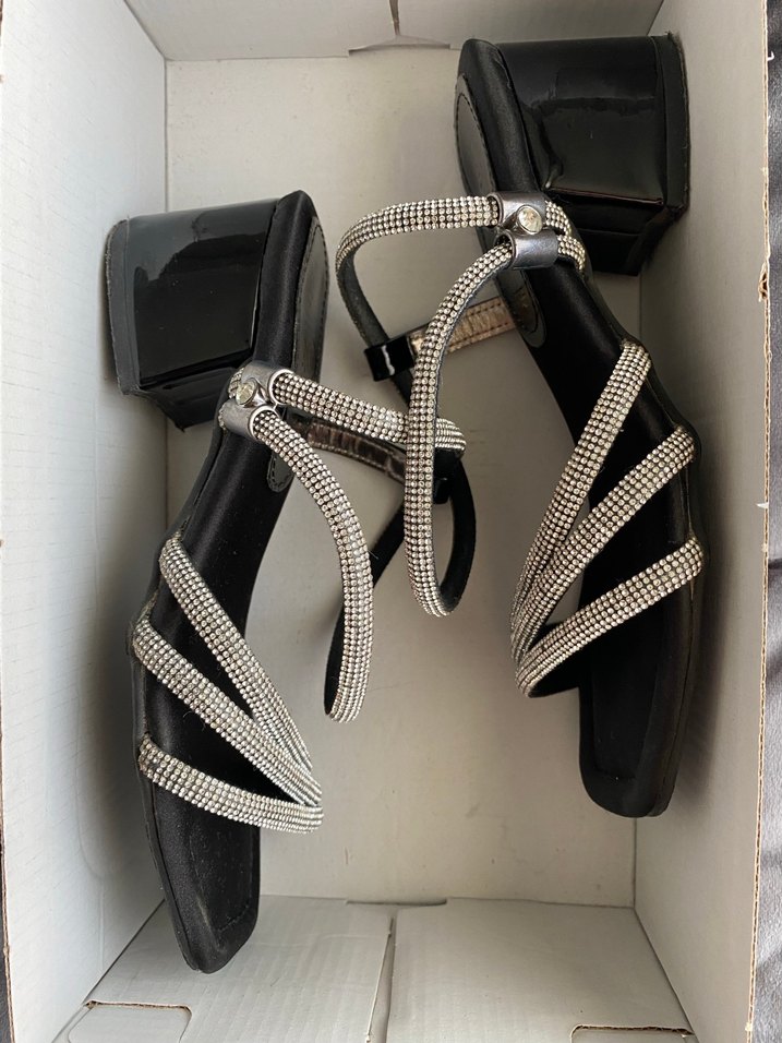 Çocuk Topuklu Ayakkabı - Görsel 3