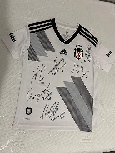 Beşiktaş Orjinal Lisanlı İmzalı Beşiktaş Forma