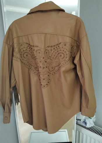 Bej Deri Düğmeli Uzun Kollu Kadın Ceket - Görsel 3