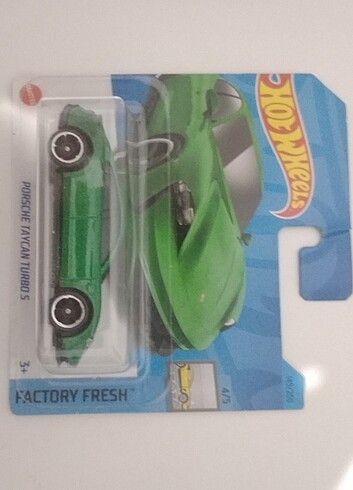 Hot Wheels Porsche Taycan 