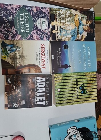 Kitap tane 50tl - Kelebek, Adalet, Uğultulu tepeler, köpek gibi
