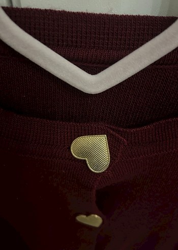 Bordo Düğmeli Kadın Hırka - Görsel 3