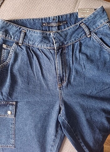 30 Beden mavi Renk LC Waikiki kot pantolon