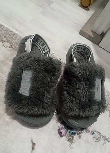 Peluş tüylü terlık - Görsel 5