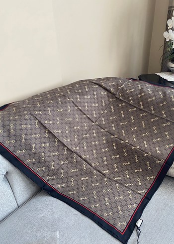 Beden kahverengi Renk Gucci eşarp