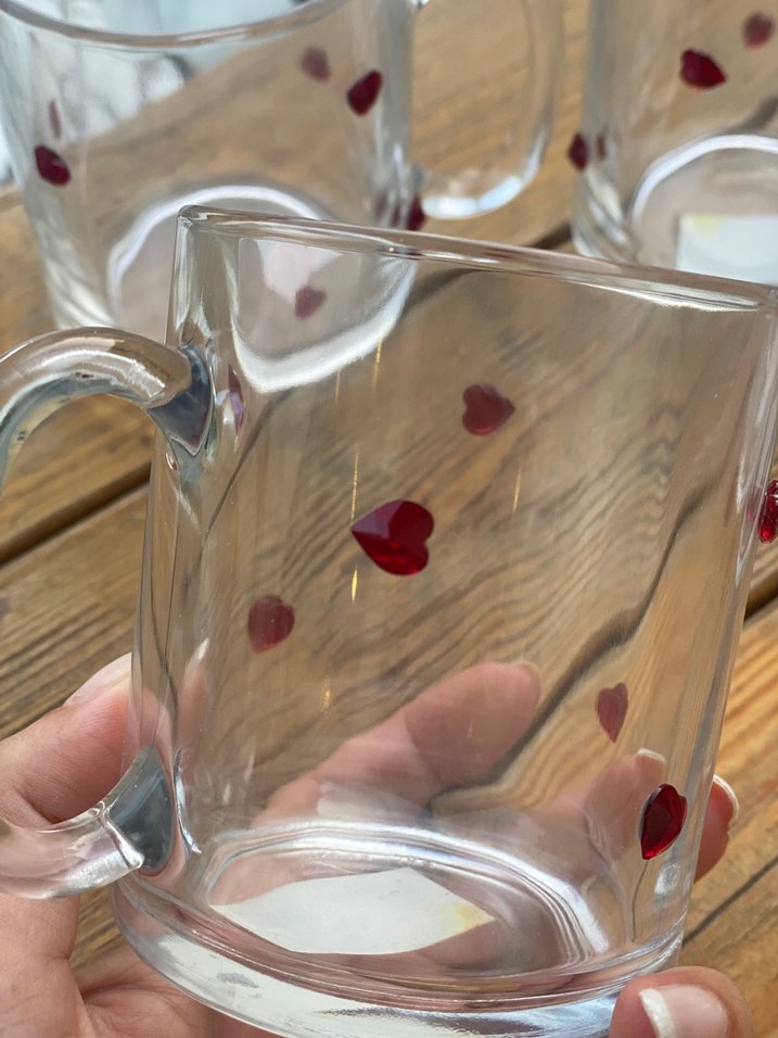 Vakkorama Kırmızı Kalp Taşlı Cam Kupa Bardak - Görsel 2