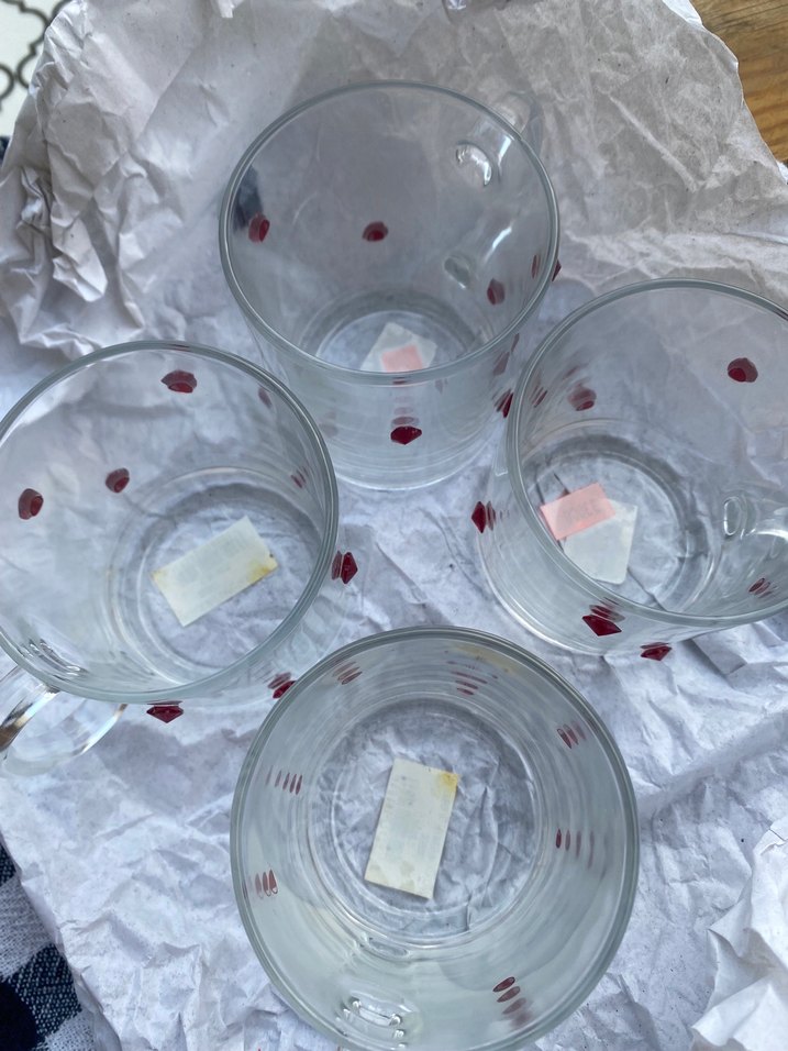 Vakkorama Kırmızı Kalp Taşlı Cam Kupa Bardak - Görsel 3