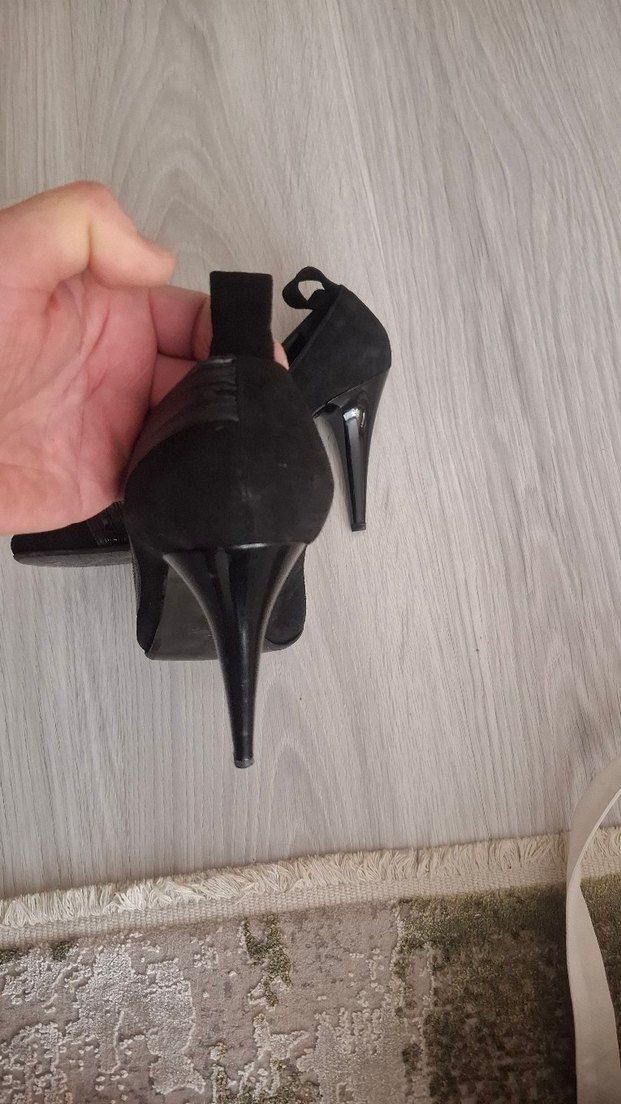 Siyah Süet Tokalı Stiletto Topuklu Kadın Ayakkabı - Görsel 4