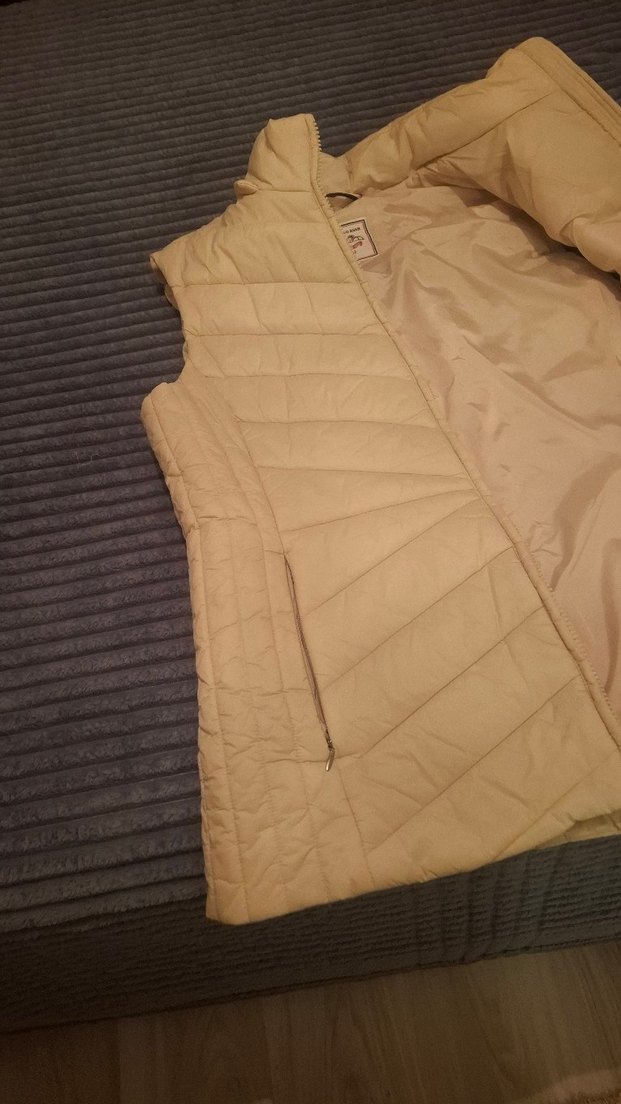 Bej Fermuarlı Kadın Yelek - Görsel 3