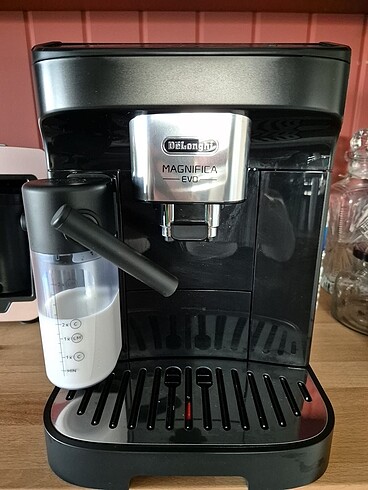 Delonghi Otomatik kahve makinası
