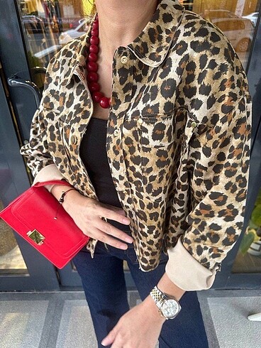 m Beden camel Renk Leopar ceket
