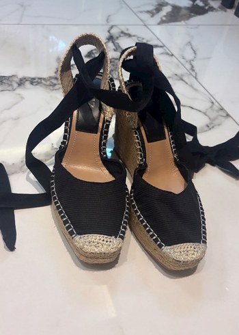 ZARA Siyah Dolgu Topuklu Kadın Ayakkabı
