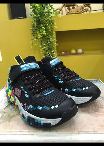 Skechers 33 no Erkek Çocuk Spor Ayakkabısı Velcro