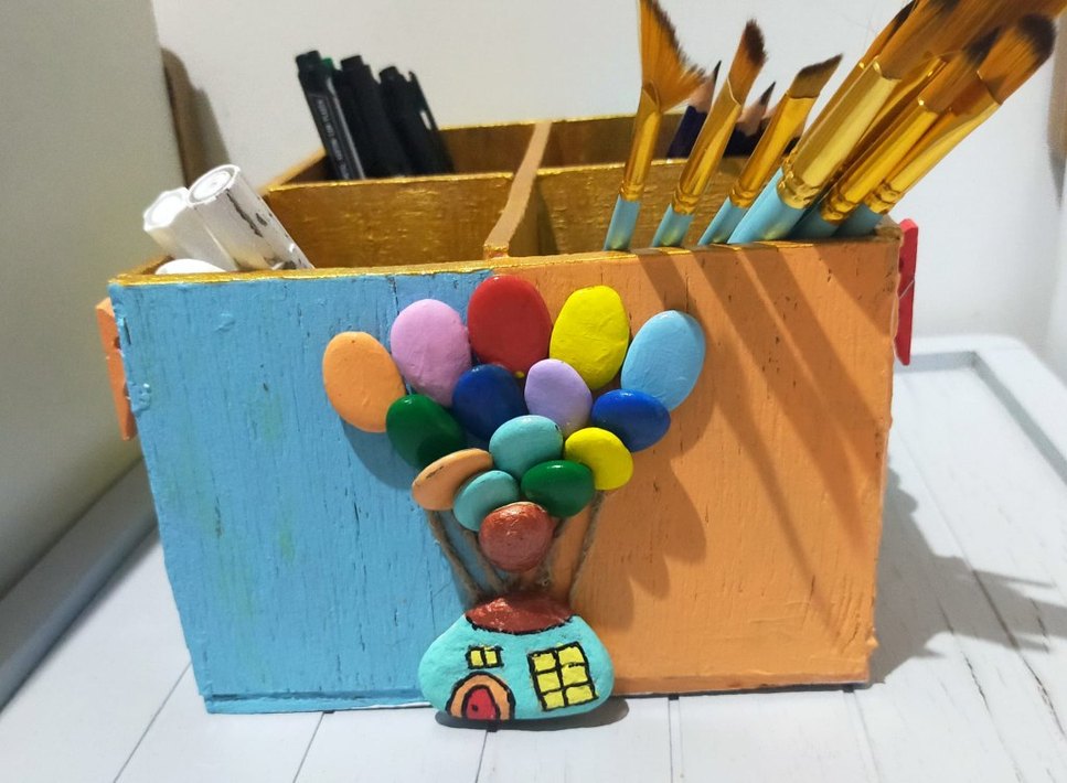 Pastel Renkli Okul Malzemeleri Düzenleyici - Görsel 2