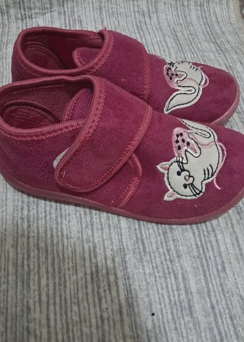 Kızlar için Pembe Nakışlı Sıcak Ev Terliği - Görsel 2