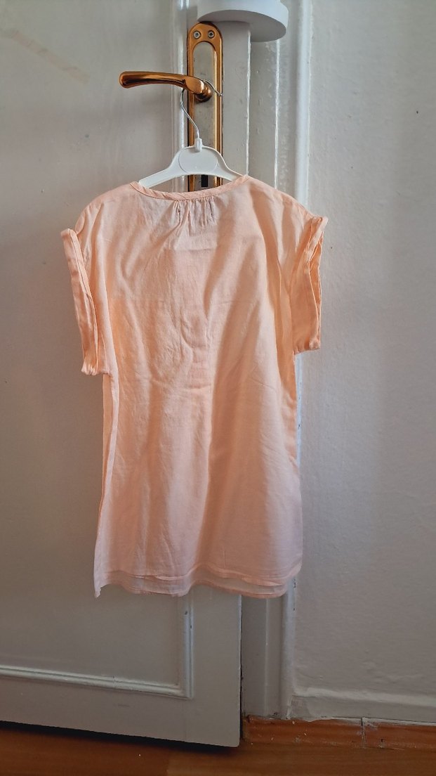 Bej Keten Düğmeli V Yaka Bluz - Görsel 2