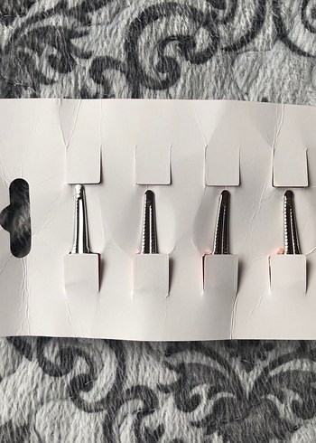 Pembe Fiyonk Detaylı Çocuk Toka Seti - Görsel 2