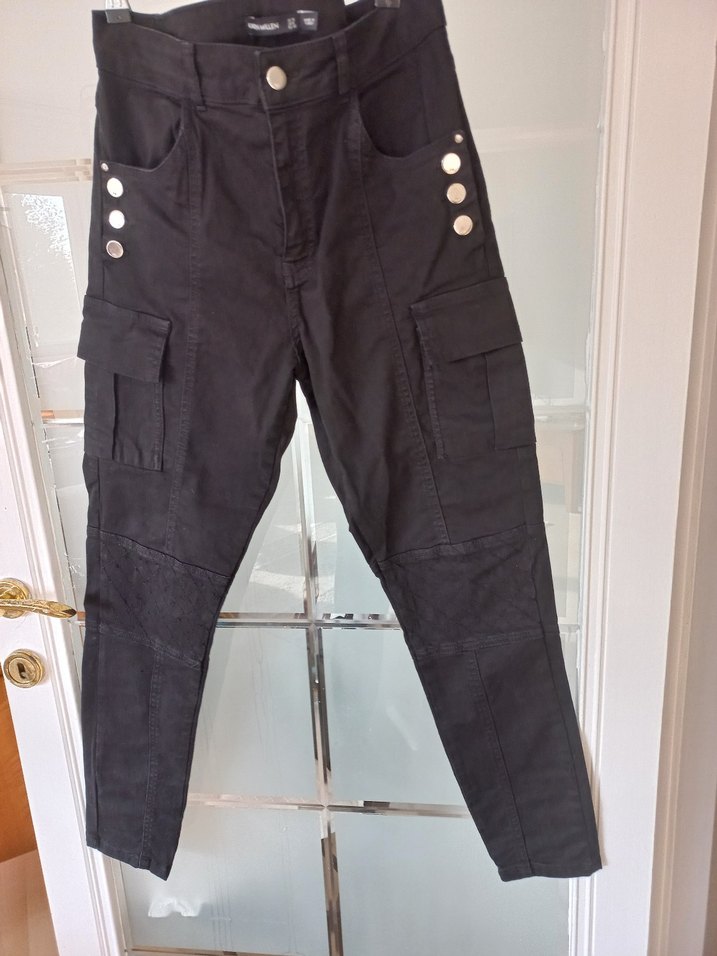 Siyah Düğmeli Kadın Denim Pantolon - Görsel 3