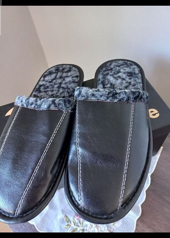 Erkek Siyah Ev Terliği - Görsel 3