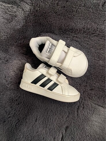 Adidas unisex bebek ayakkabı