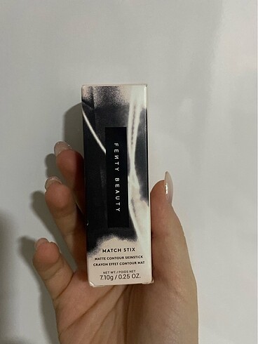  Beden Fenty beauty kontür stick