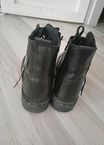 Diğer Siyah Deri Bağcıklı Stiletto Topuklu Bot
