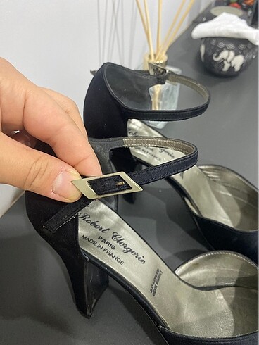 Diğer Siyah stiletto
