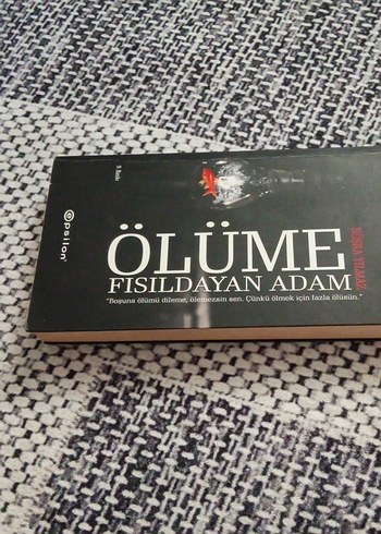 Ölüme Fısıldayan Adam - Roman